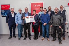 Verleihung des DrivePro®-Servcie Partner Zertifikats
